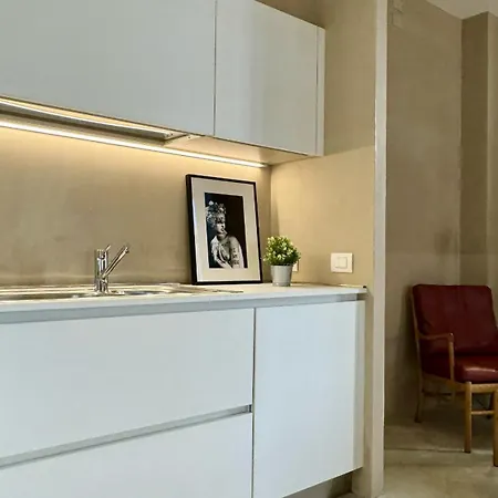 Vendramin Canal View *