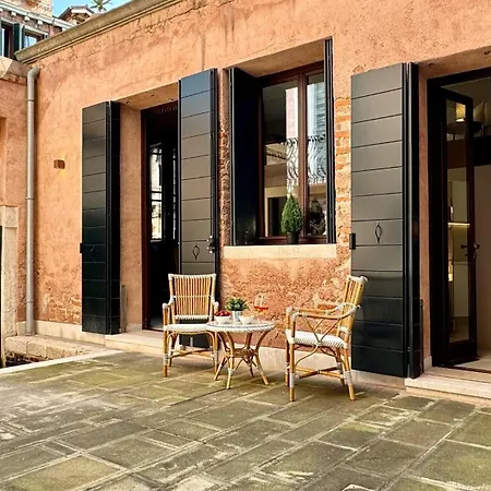 Vendramin Canal View Venise