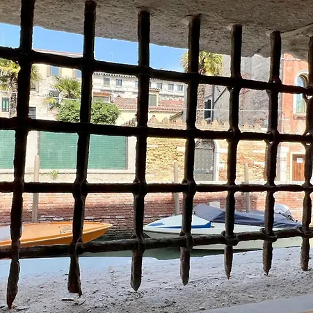 Vendramin Canal View Appartement *