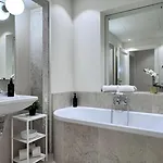 Vendramin Canal View Apartment *