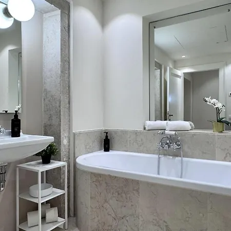 Vendramin Canal View Daire *