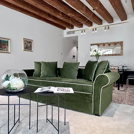 Vendramin Canal View Apartman *