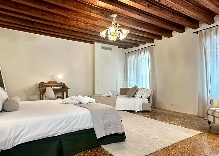 Vendramin Canal View דירה ונציה